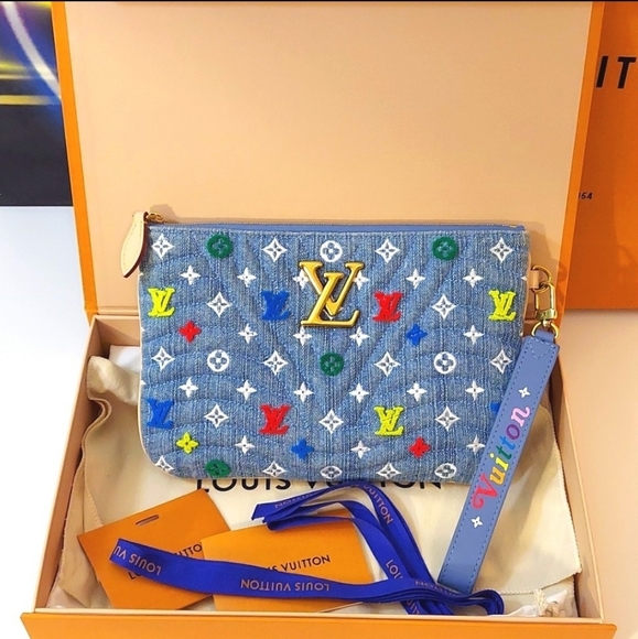 ✨️Like New . Authentic Louis Vuitton multicolor New Wave Denim wristlet pouch - Picture 5 of 17